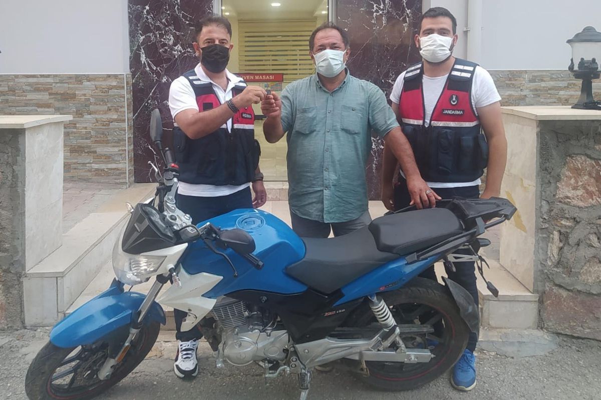 Elazığ\'da motosiklet çaldığı öne sürülen şüpheli yakalandı