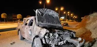 Emniyet kemerini arkadan bağlayan sürücü ağır yaralandı