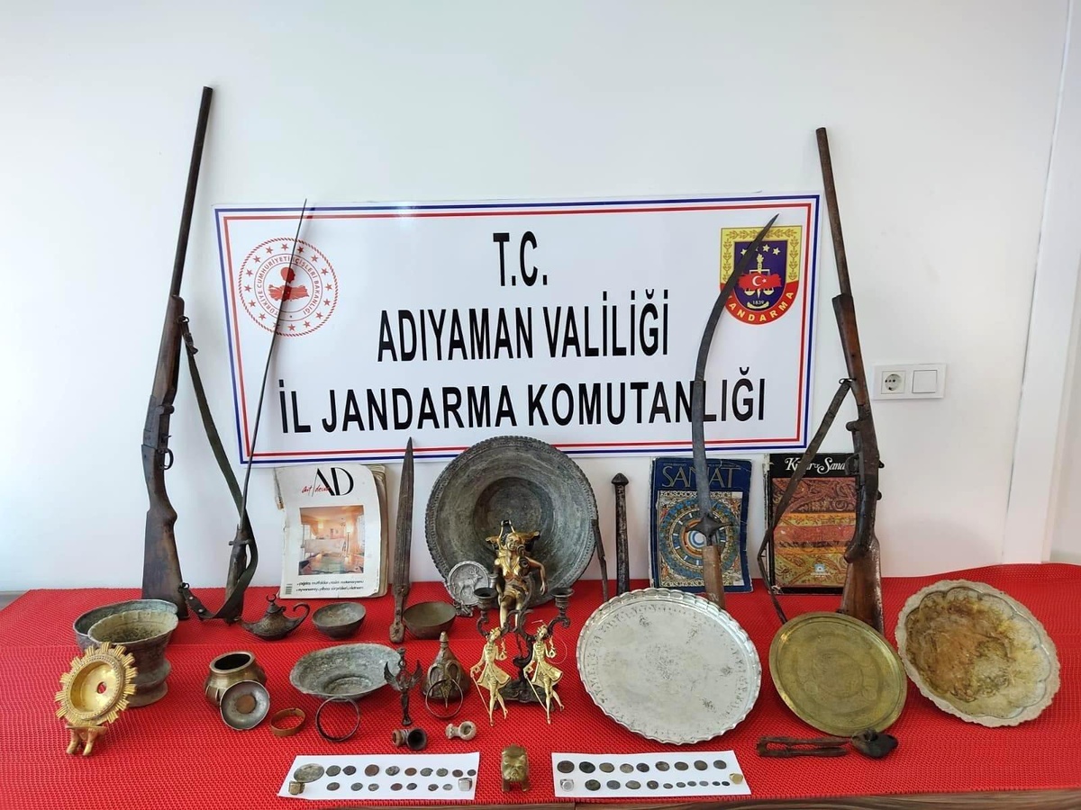 İkametten tarihi eserler fışkırdı