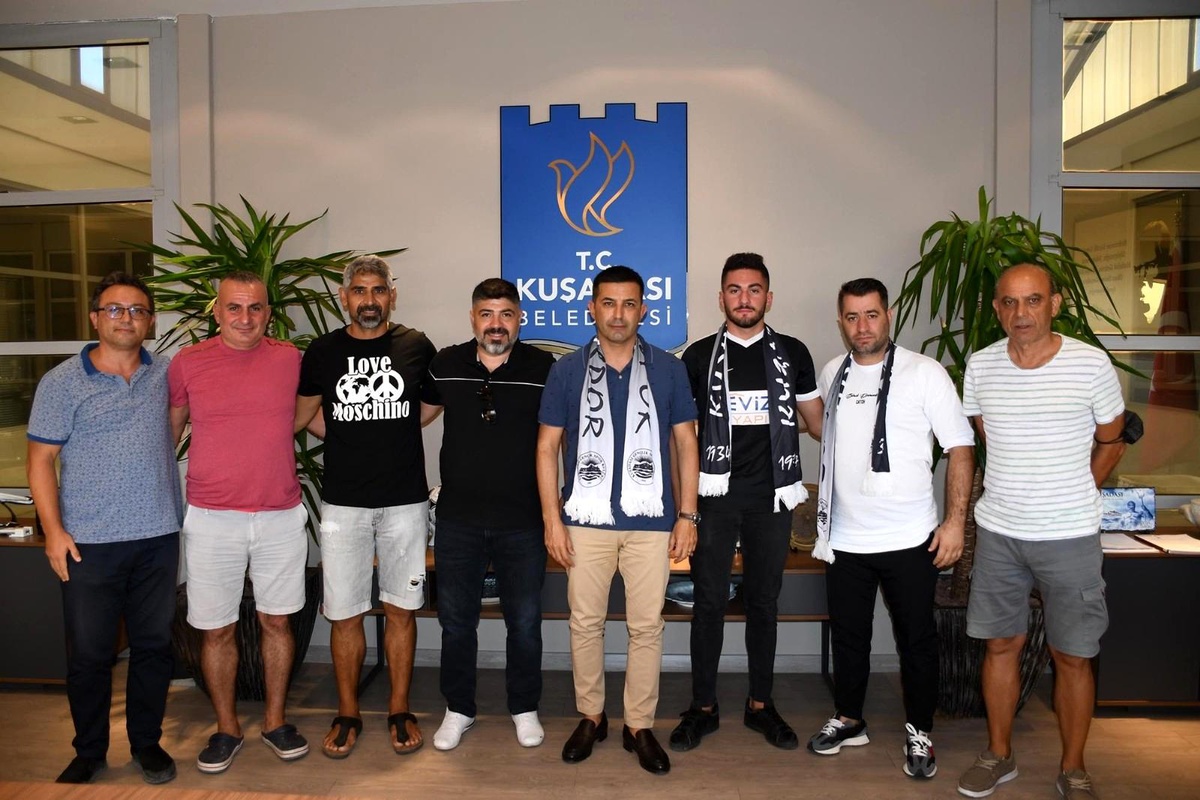 Kuşadasıspor geleceğe yatırım yapıyor