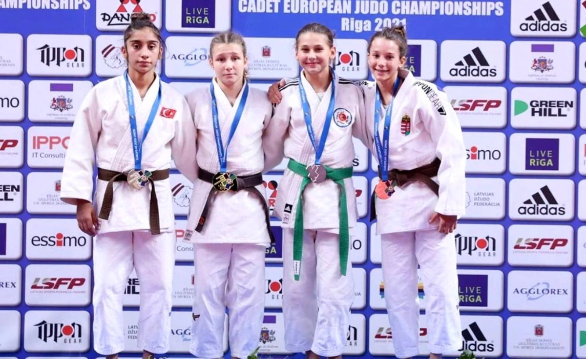 Manisalı judoculardan Letonya\'da büyük başarı