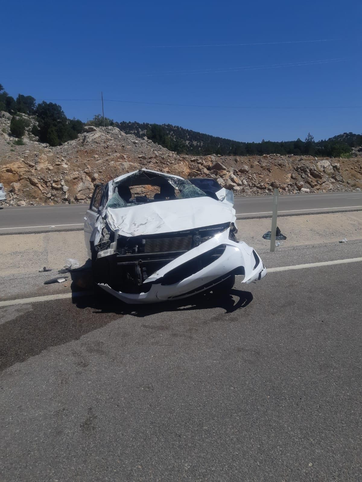 Seydişehir\'de trafik kazası: 2 yaralı