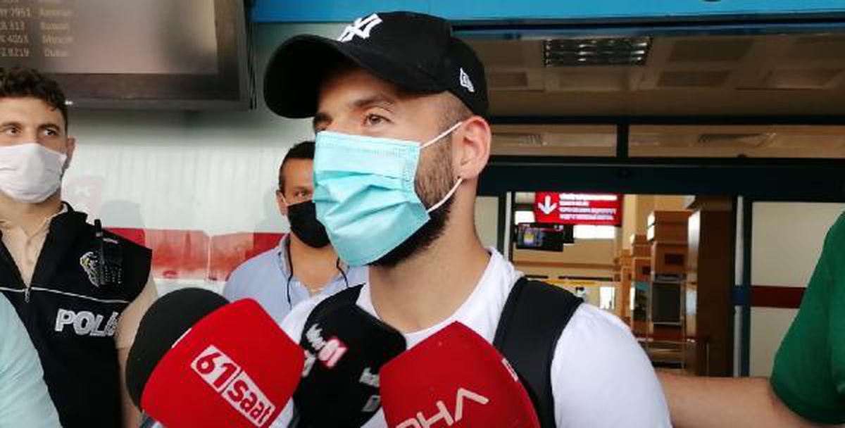 Trabzonspor\'un anlaşmaya vardığı Siopis, kente geldi