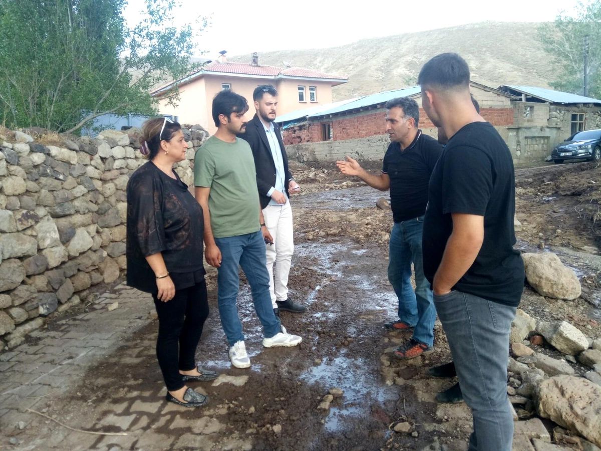 Vatandaşların sorunlarını dinlediler