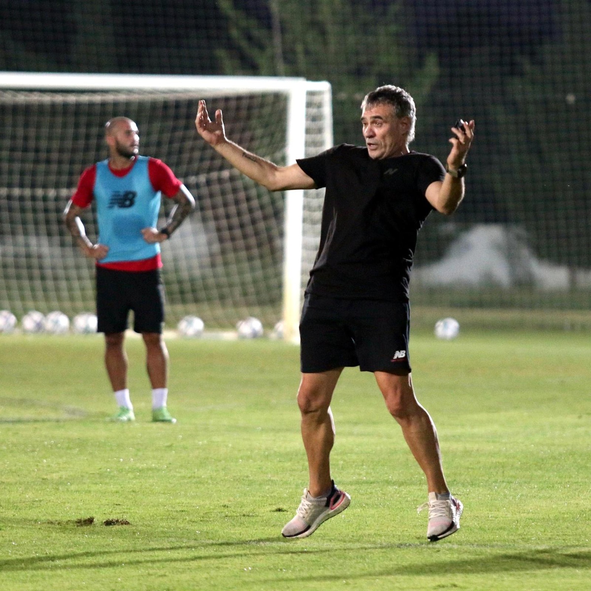 Antalyaspor, Fenerbahçe hazırlıklarını sürdürüyor