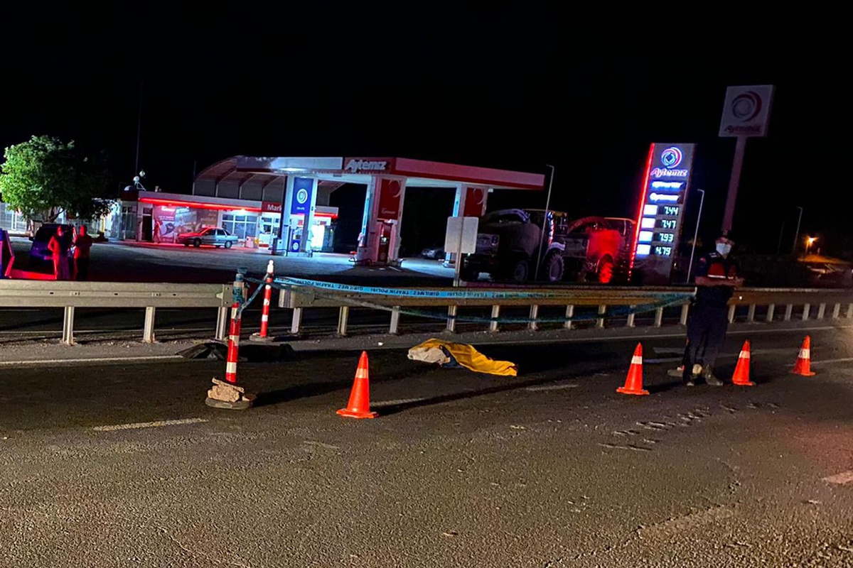 Elazığ\'da otomobilin çarptığı yaya hayatını kaybetti