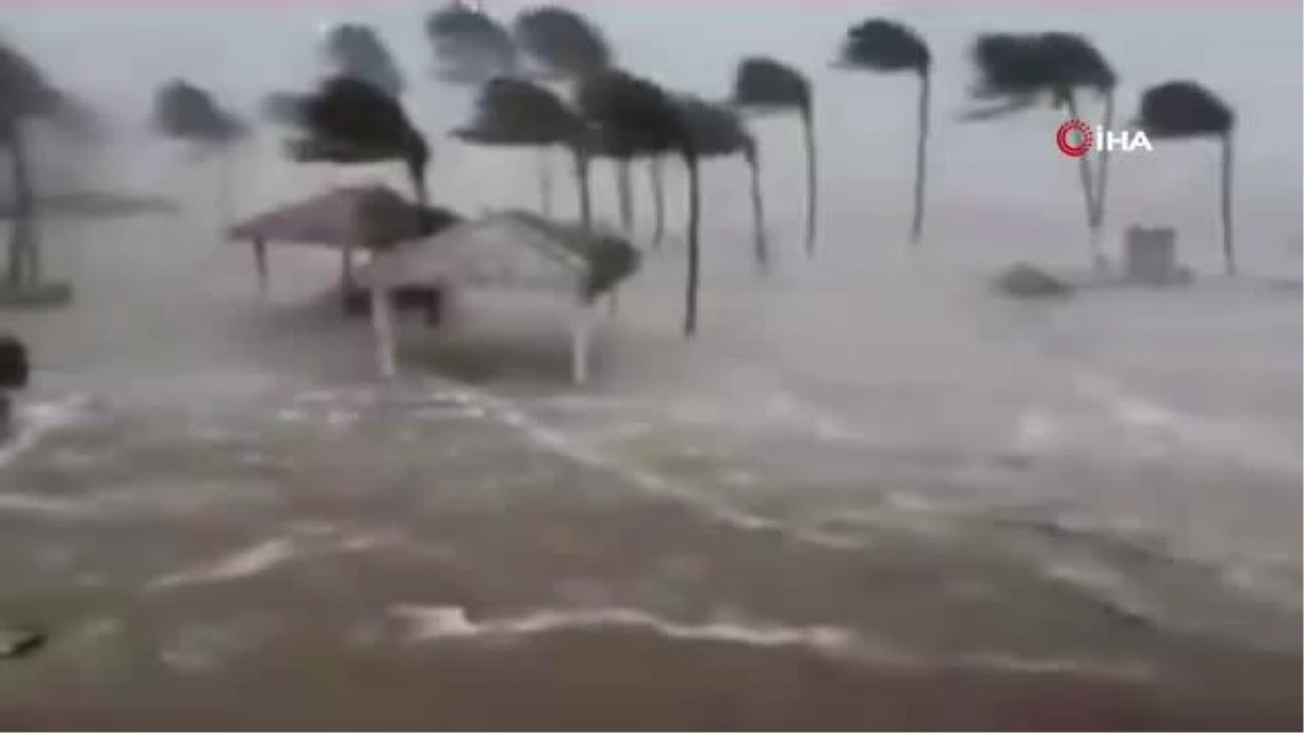 Grace Kasırgası Meksika\'nın Yucatan Yarımadasını vurdu
