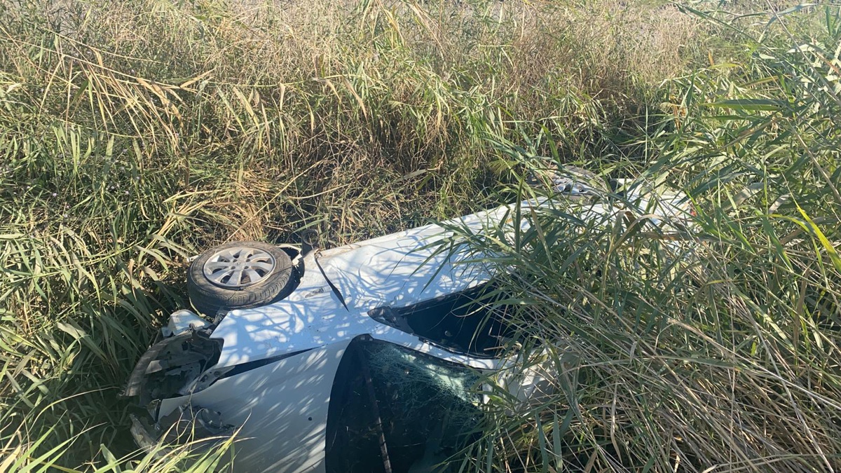 Manisa\'da dereye düşen otomobilin sürücüsü ağır yaralandı
