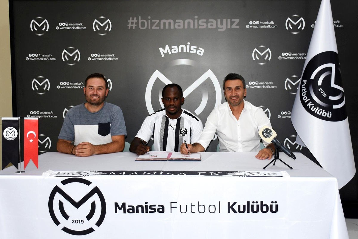 Manisa FK, Kamerunlu Tabekou\'yu kiraladı