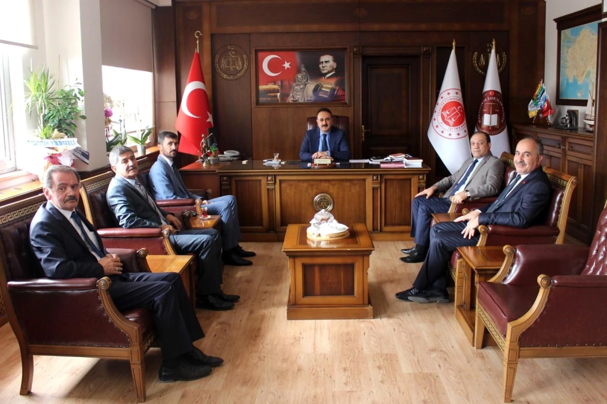 MHP İl Başkanı Karataş\'tan Başsavcı Tuncel\'e hayırlı olsun ziyareti