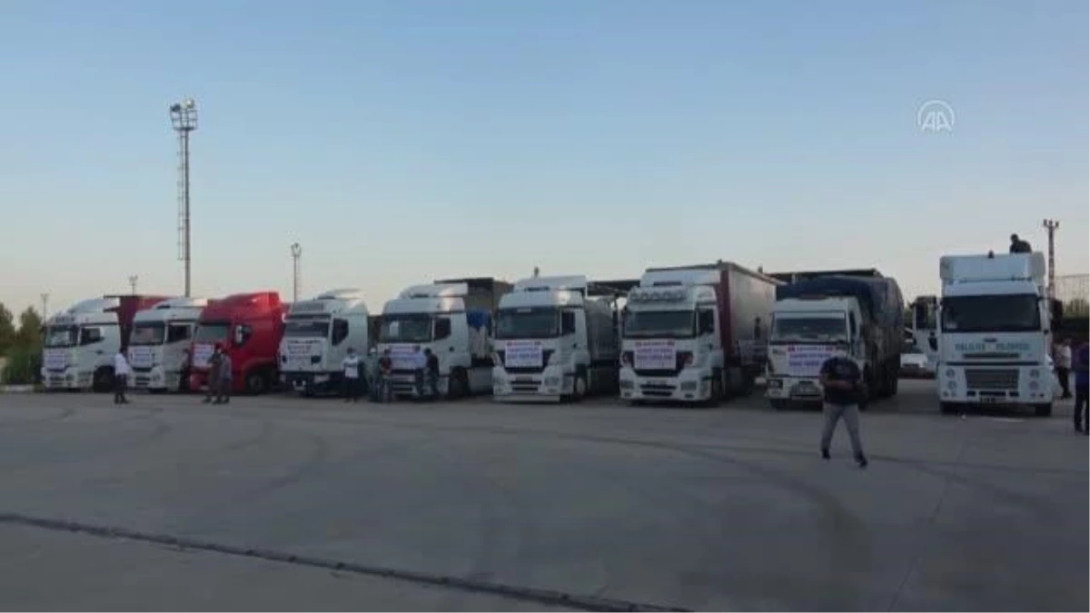 ŞANLIURFA - Sel felaketinin yaşandığı Kastamonu\'ya 9 tır ve 1 kamyon yardım