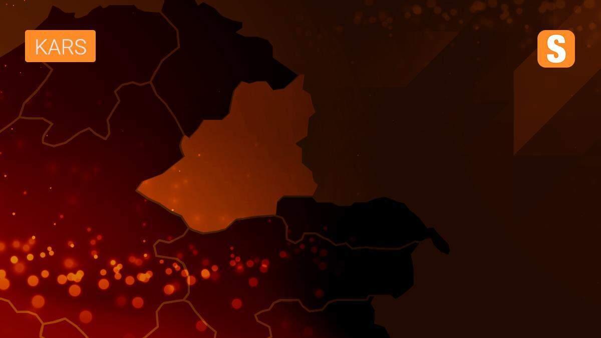 Sarıkamış\'ta vatandaşlara aşure ikram edildi