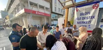Şırnakı'ın Silopi ilçesinde 800 kişiye aşure ikram edildi