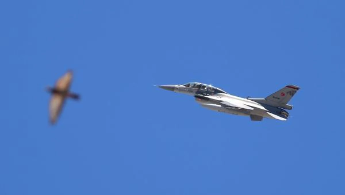 SİVAS\'TA F-16 İLE GÖSTERİ UÇUŞU PROVASI