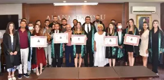 Adana Barosunda stajını tamamlayan 5 yeni avukat mesleğe başladı