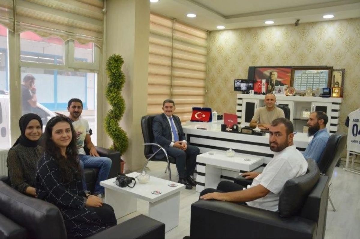 AK Parti Ağrı Milletvekili Ekrem Çelebi gazetecilerle bir araya geldi