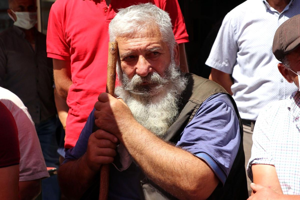 Arıcılar kara kara düşünüyor, tek istekleri var