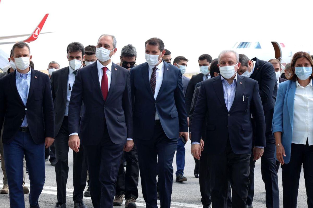 Bilgin\'in acısını paylaşmak için Sivas\'a geldiler