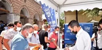 Büyükşehir'den aşure ikramı