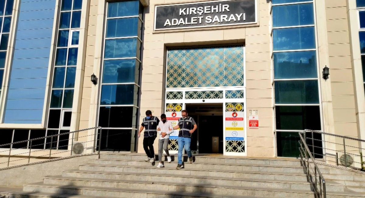 Elektronik eşya hırsızı tutuklandı