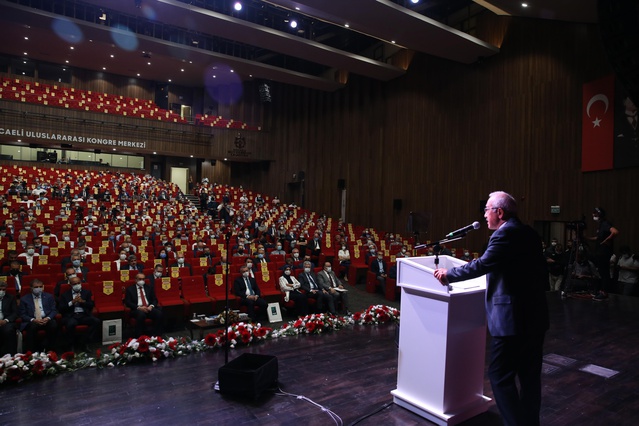 Son dakika haber: Hazine ve Maliye Bakanı Elvan, Kocaeli'de iş dünyası temsilcileriyle bir araya geldi: (2) Son dakika haber: Hazine ve Maliye Bakanı Elvan, Kocaeli'de iş dünyası temsilcileriyle bir araya geldi: (2)