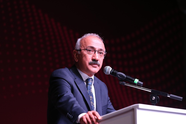 Son dakika haber: Hazine ve Maliye Bakanı Elvan, Kocaeli'de iş dünyası temsilcileriyle bir araya geldi: (2) Son dakika haber: Hazine ve Maliye Bakanı Elvan, Kocaeli'de iş dünyası temsilcileriyle bir araya geldi: (2)