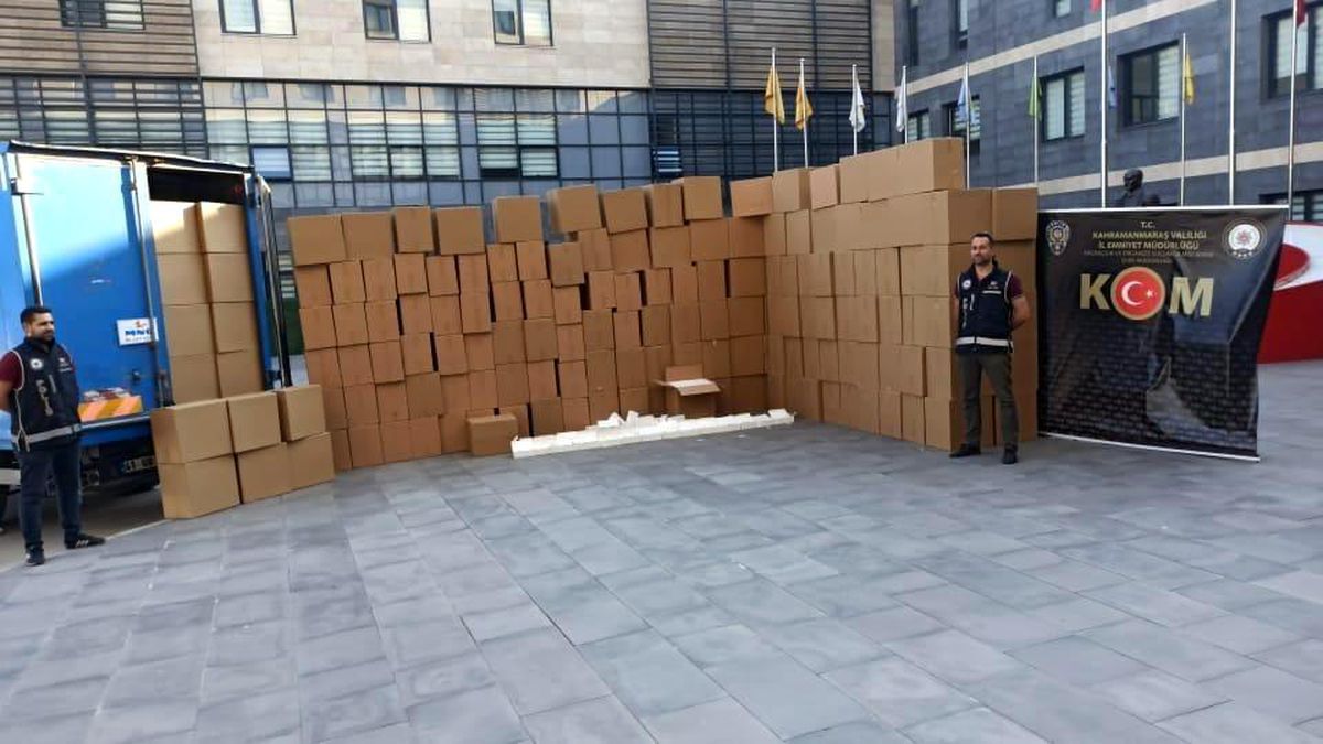 Kahramanmaraş\'ta 2 milyon 500 bin adet kaçak makaron ele geçirildi