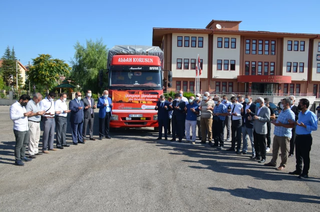 Karaman'dan Manavgat'a bir yardım kamyonu gönderildi
