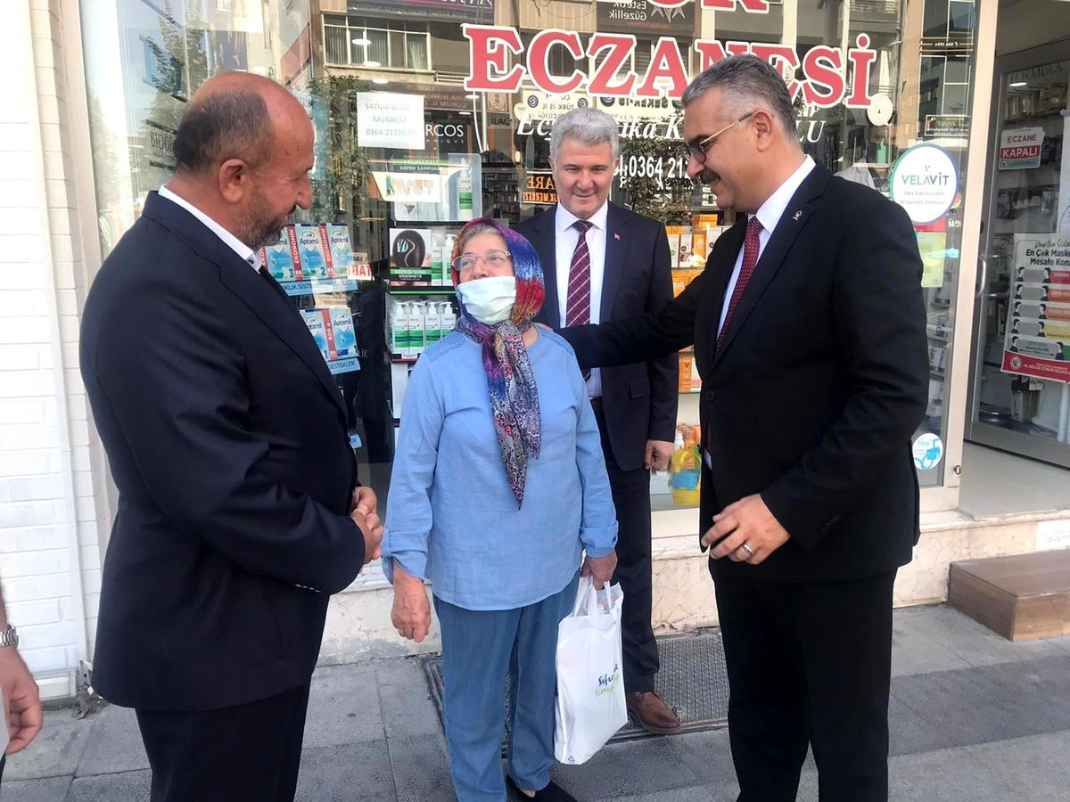 Kavuncu ve Ahlatcı\'dan Çorum\'da esnaf turu