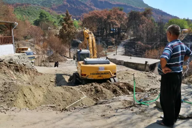 Osmaniye'deki orman yangınında zarar gören evlerin yerine yenisi yapılıyor