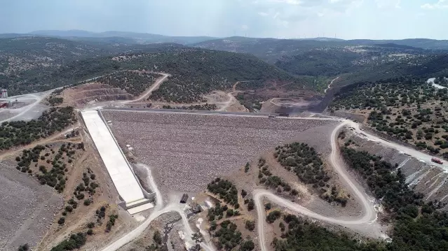 Bergama'daki Musacalı Barajı'nda su tutulmaya başlandı