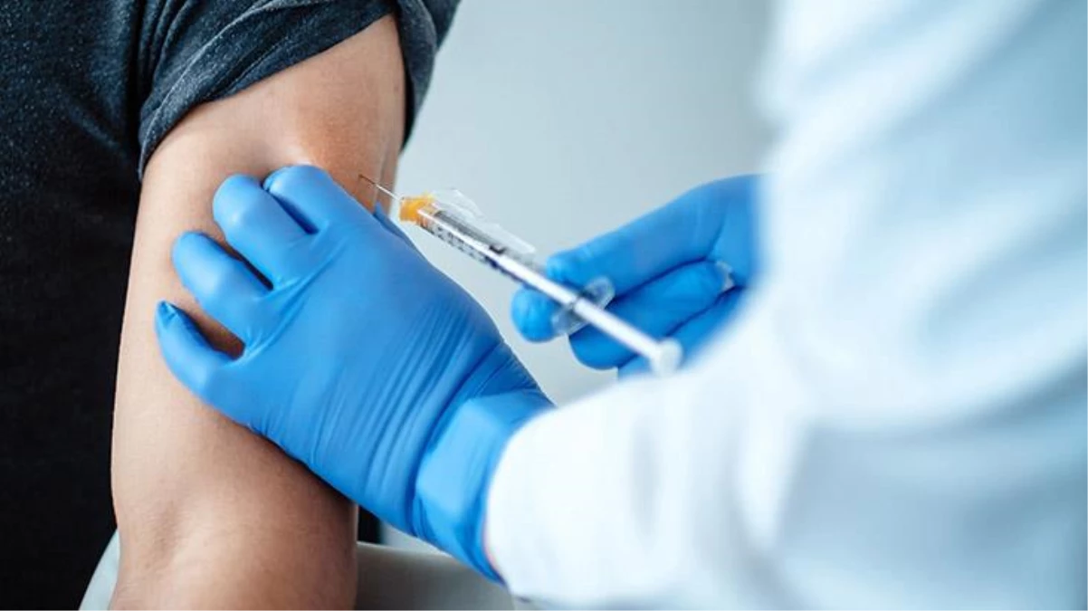 Brezilya\'da 5 kez koronavirüs aşısı olan bir kişi 6\'ıncı dozu yaptırırken yakalandı