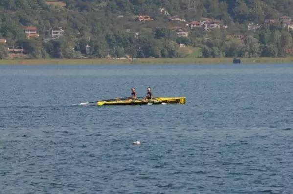 Deniz Küreği Türkiye Kupası, Sapanca Gölü'nde start aldı Deniz Küreği Türkiye Kupası, Sapanca Gölü'nde start aldı