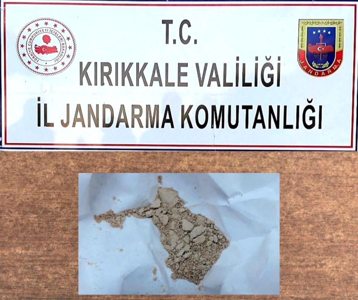 Kırıkkale\'de uyuşturucu madde bulunduran 2 şüpheli gözaltında