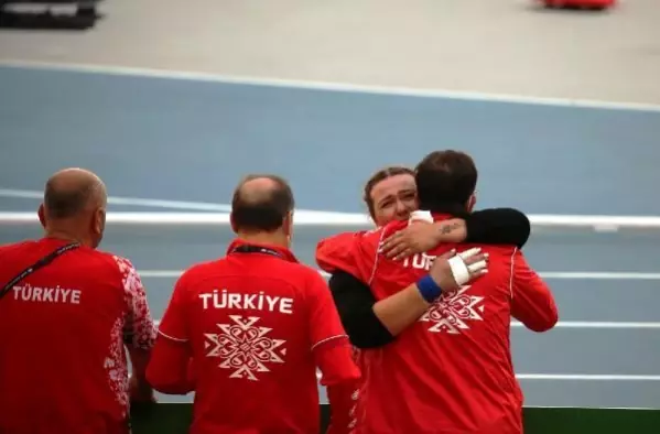 Pınar Akyol'dan Dünya U20 Atletizm Şampiyonası'nda gümüş madalya Pınar Akyol'dan Dünya U20 Atletizm Şampiyonası'nda gümüş madalya