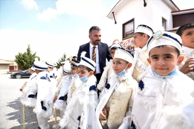 Pursaklar Belediyesinden toplu sünnet şöleni