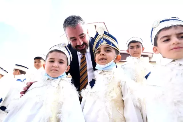 Pursaklar Belediyesinden toplu sünnet şöleni