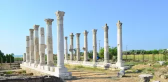 Soli Pompeipolis Antik Kenti kazılarında gök bilimci ve şair Aratos'un anıt mezarının geçidine ulaşıldı