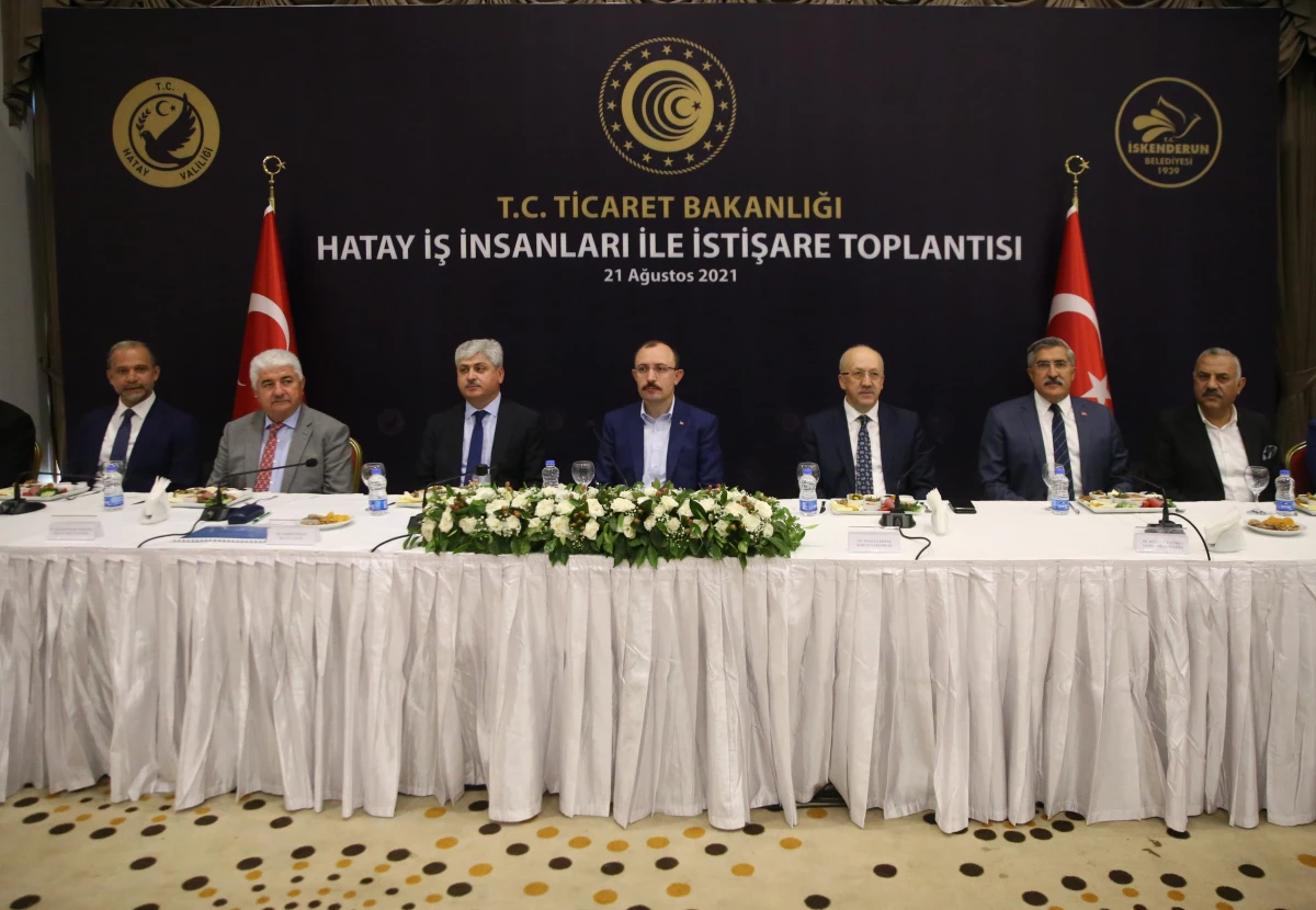 Ticaret Bakanı Mehmet Muş, İskenderun Limanı\'nda inceleme yaptı
