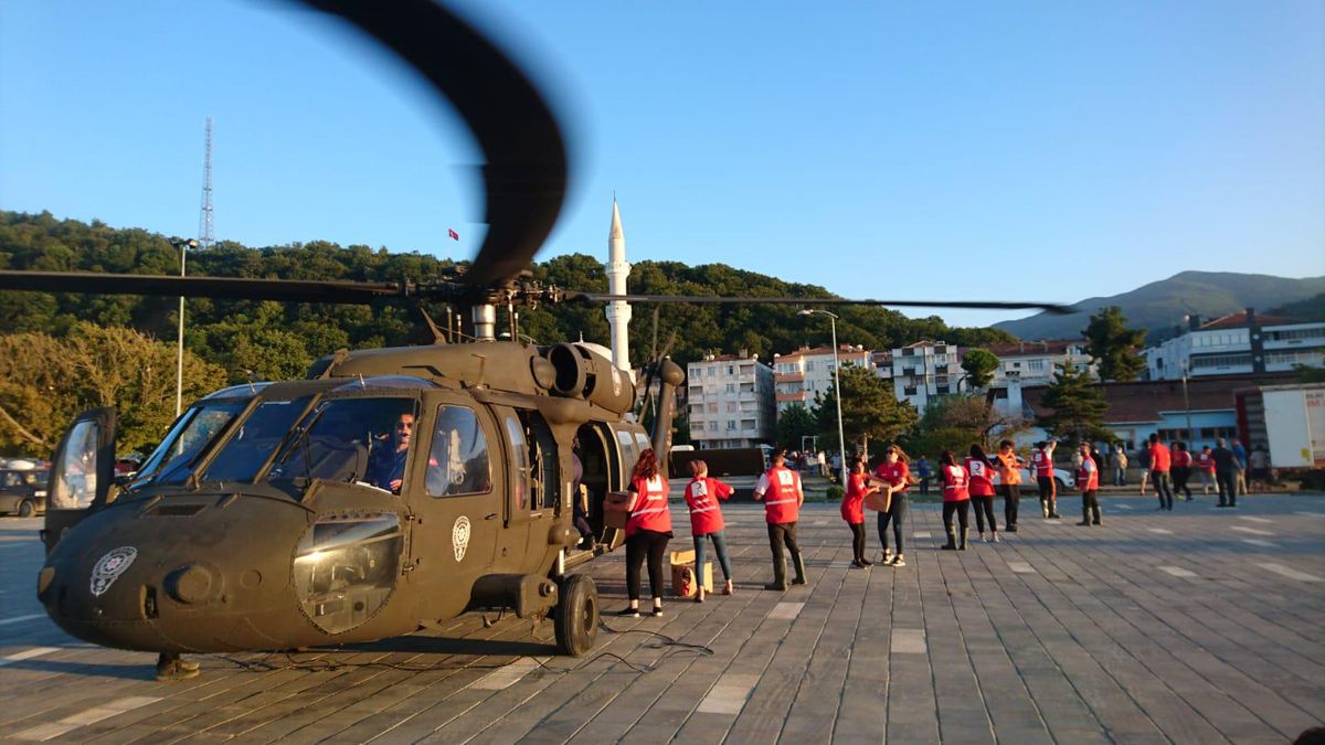 Son dakika gündem: Kızılay sel bölgelerinde iyileştirme çalışmalarına destek oluyor