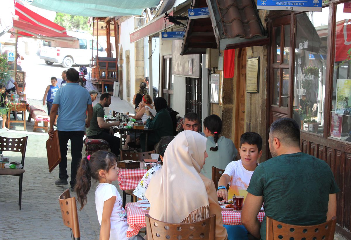 Beypazarı\'nda hafta sonu yoğunluğu