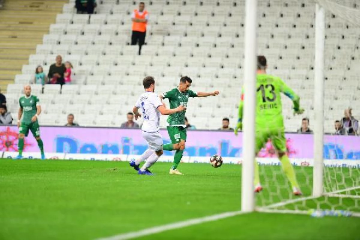 Bursaspor, ilk galibiyet için Erzurum deplasmanında