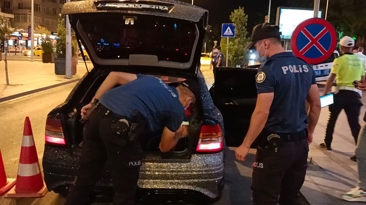 Çorlu\'da 200 polisin katıldığı "huzur" denetimi yapıldı
