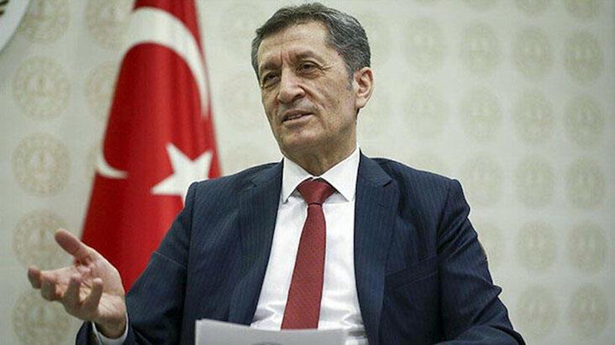 Eski Bakan Ziya Selçuk'tan, istifa ettikten sonraki ilk paylaşım geldi: Yenilikle yeniden buluştum