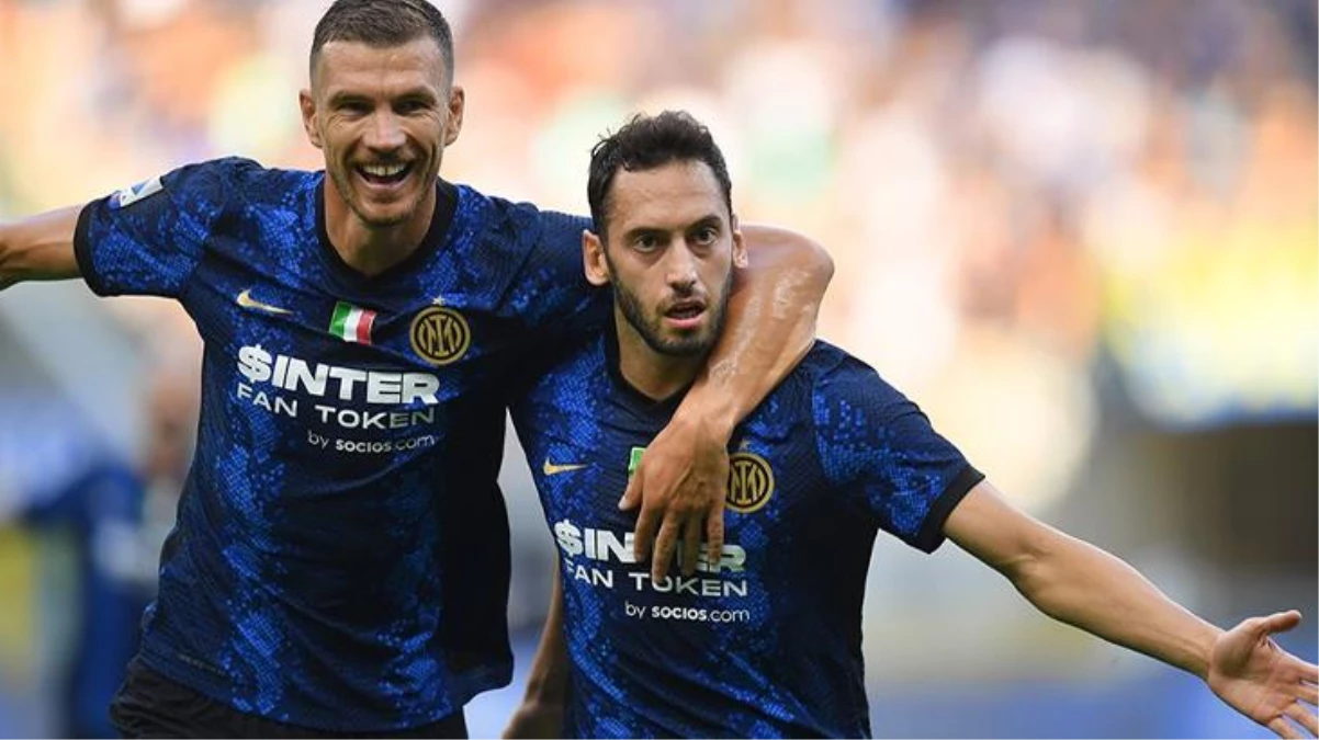 Hakan Çalhanoğlu, Zlatan İbrahimovic\'ten sonra Inter\'e bir ilki yaşattı