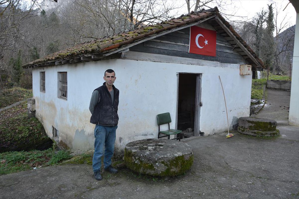 Son dakika: Kastamonu\'daki sel 350 yıllık tarihi su değirmenini de yıktı