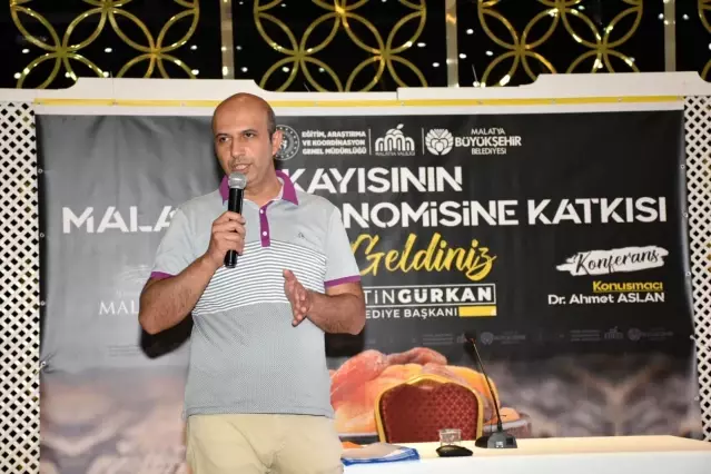 'Kayısının Malatya ekonomisine katkısı' konferansı yapıldı 'Kayısının Malatya ekonomisine katkısı' konferansı yapıldı