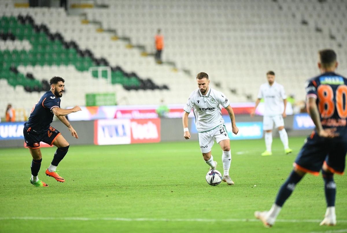 Süper Lig: Konyaspor: 2 - Başakşehir: 1 (Maç sonucu)