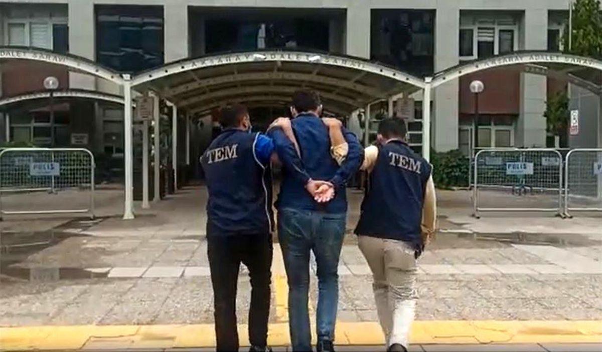 Denizli\'de aranan 2 FETÖ üyesi yakalandı