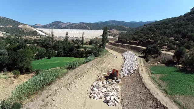 İzmir Ödemiş'e yapılan Rahmanlar Barajı'nda su tutulmaya başlandı